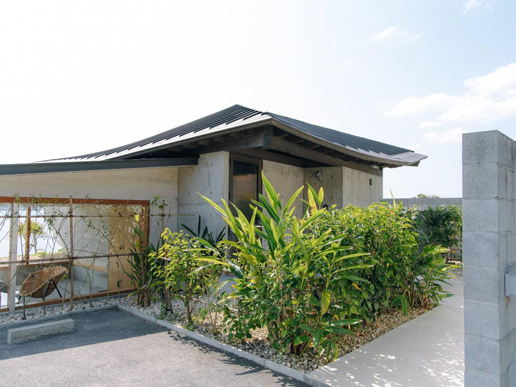 Denpaku The Beachfront Mijora Amami Exteriér fotografie